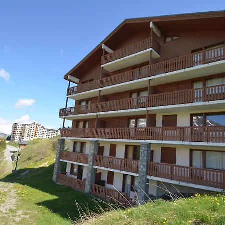 Apartment Aux Menuires Avec Cuisine Equipee, Balcon Et Animaux Admis - Fr-1-452-15